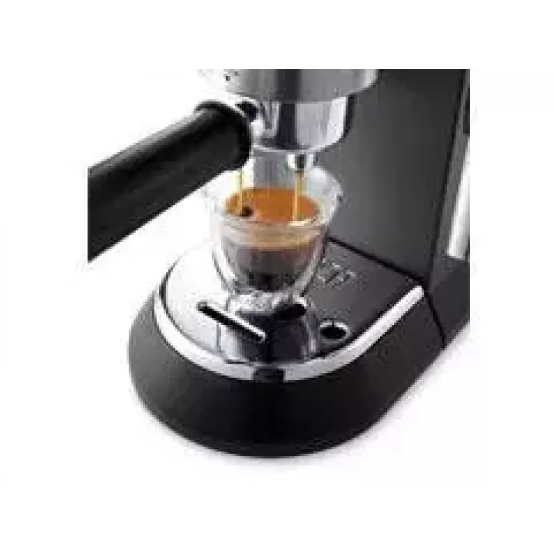De’Longhi Dedica Style EC 685.BK puoliautomaattinen espressokone 1,1 l