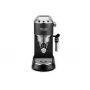 De’Longhi Dedica Style EC 685.BK puoliautomaattinen espressokone 1,1 l