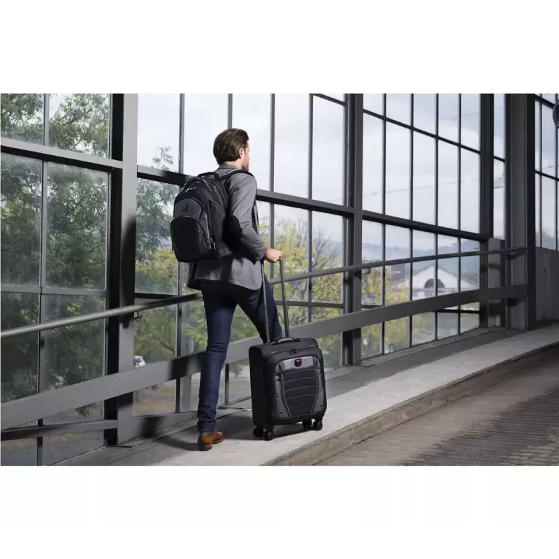 Vapaa-ajan reppu Wenger SwissGear Synergy