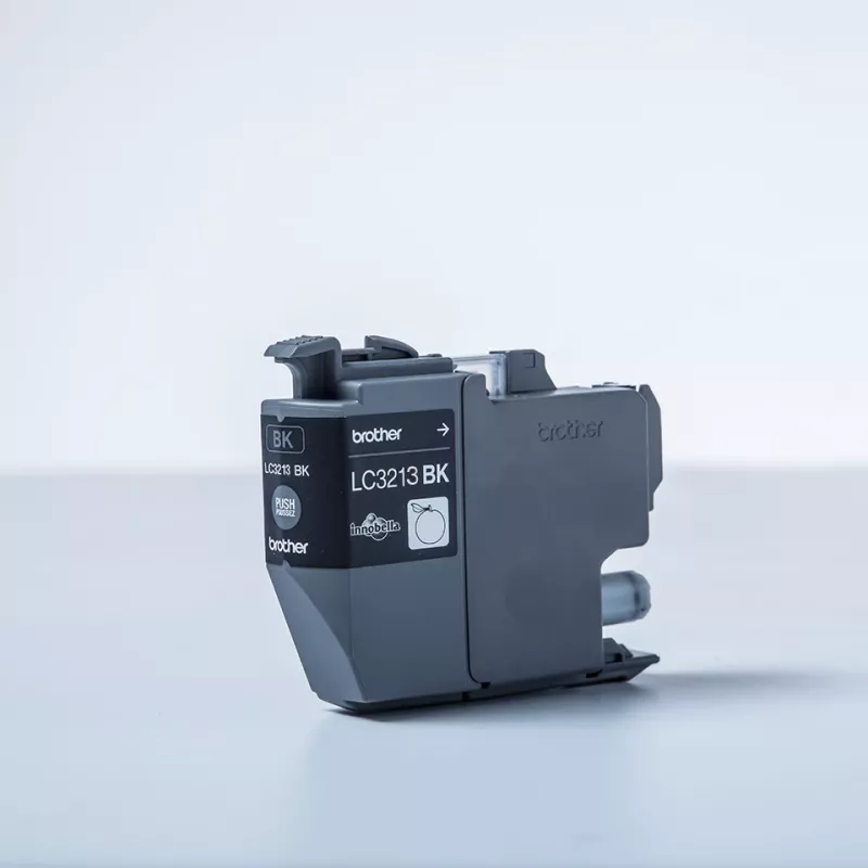 Brother LC3213BK mustekasetti 1 kpl alkuperäinen musta
