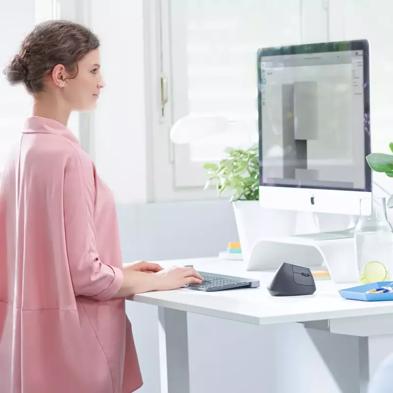 Ergonominen langaton hiiri Logitech MX Vertical, MX Vertical, 4000 DPI, RF Wireless + Bluetooth, oikeakätinen, grafiitti, toimistokäyttö