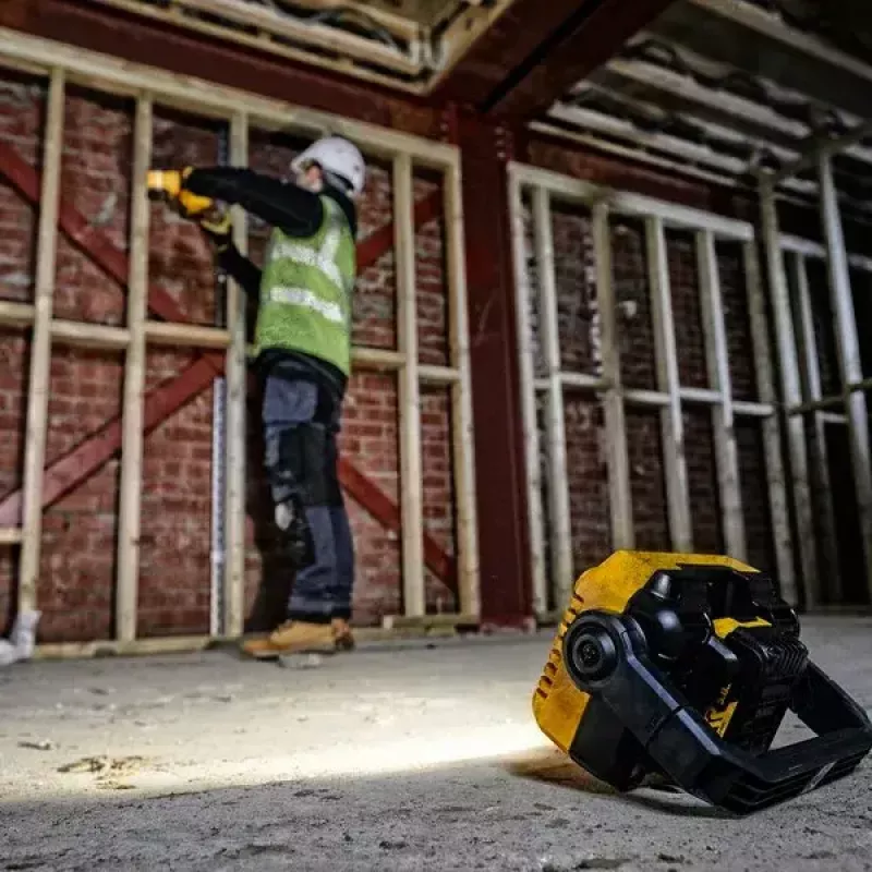 Vapaasti seisova työvalaisin DeWalt DCL077-XJ, 2000 lm, IP54, langaton (akku myydään erikseen)