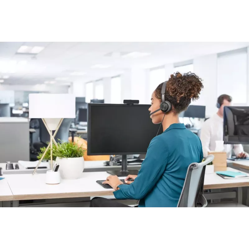 LOGITECH Zone Wired - USB-C / USB-A - headset - UC Zone - musta