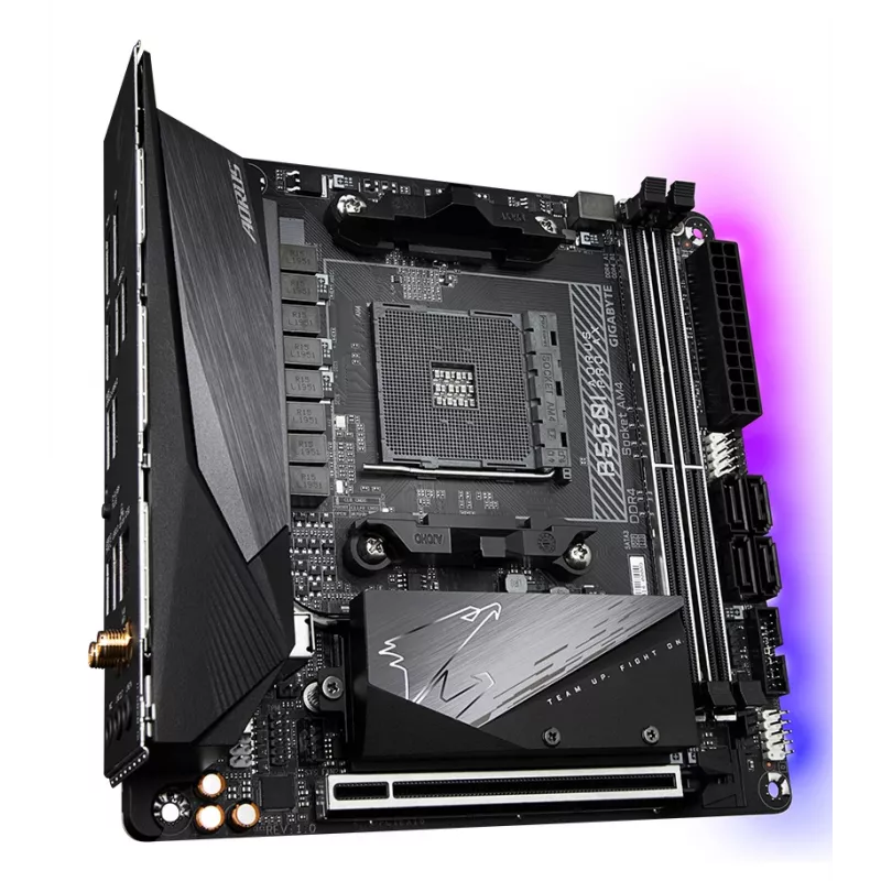 Emolevy GIGABYTE B550I AORUS PRO AX, B550, AM4, Mini-ITX