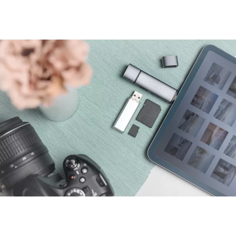 DIGITUS Combo -kortinlukija-keskitin (USB-C+USB 3.0) 1x SD, 1x MicroSD, 1x USB 3.0, harmaa
