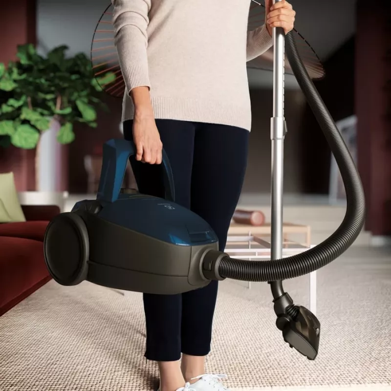 Pölynimuri Electrolux PD82-4ST — 3,5 L pölypussi, EPA E12, 500 W, 12 m säde, 57 dB