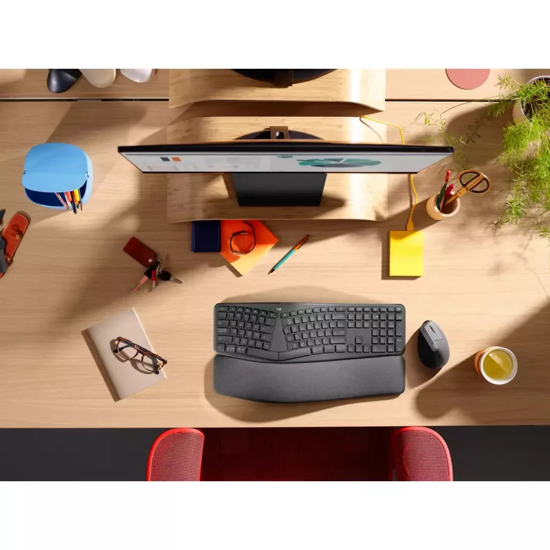 LOGITECH Ergo K860 - langaton jaettu näppäimistö Business Graphite Qwerty Pan Nordic