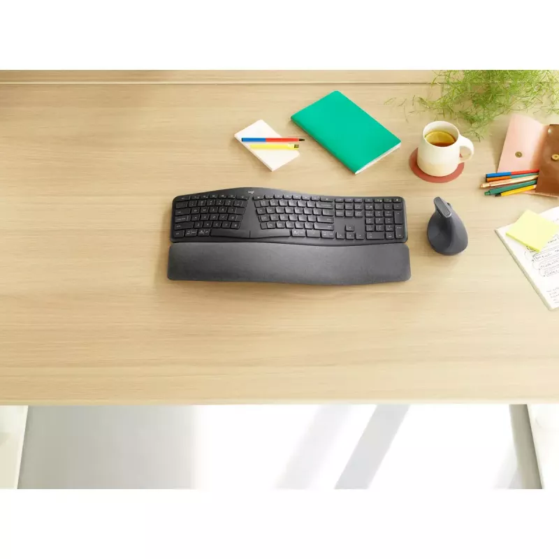 LOGITECH Ergo K860 - langaton jaettu näppäimistö Business Graphite Qwerty Pan Nordic