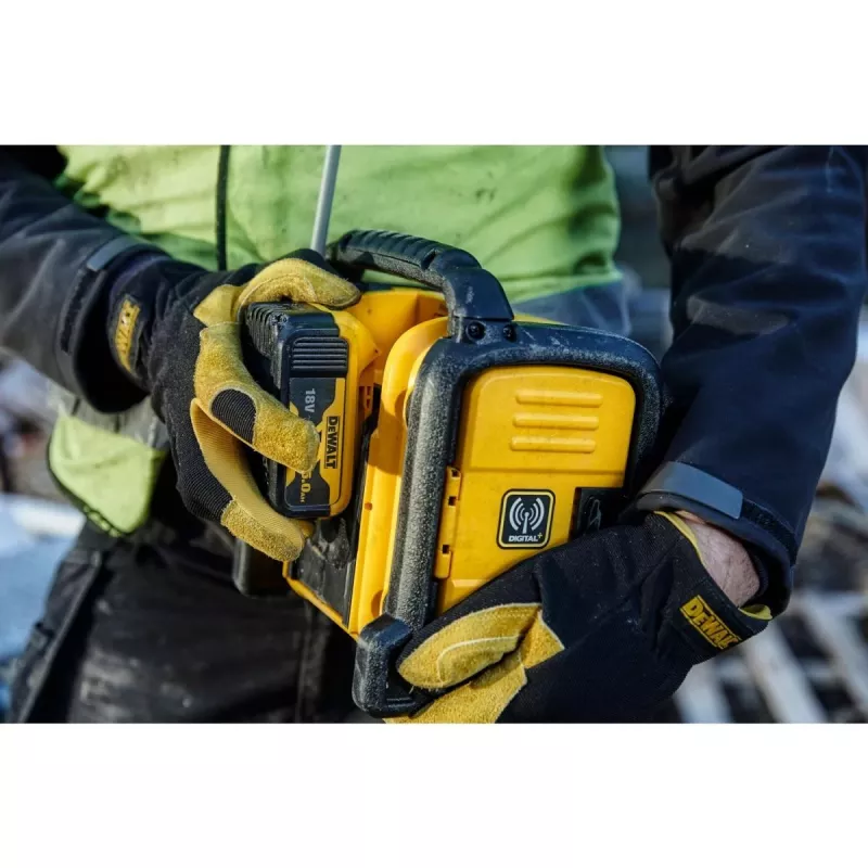 DEWALT langaton Li-Ion DAB+/FM-kompaktiradio – pelkkä laite