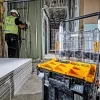 DeWALT DWST82968-1 TSTAK-organizer, vedenpitävä ja pölyä kestävä, 400×332×119 mm, musta/oranssi