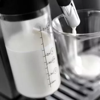 Espressokone De’Longhi Magnifica Evo ECAM290.81.TB — täysautomaattinen, 1,8 l vesisäiliö, 250 g papusäiliö, 15 bar, kosketusohjaus