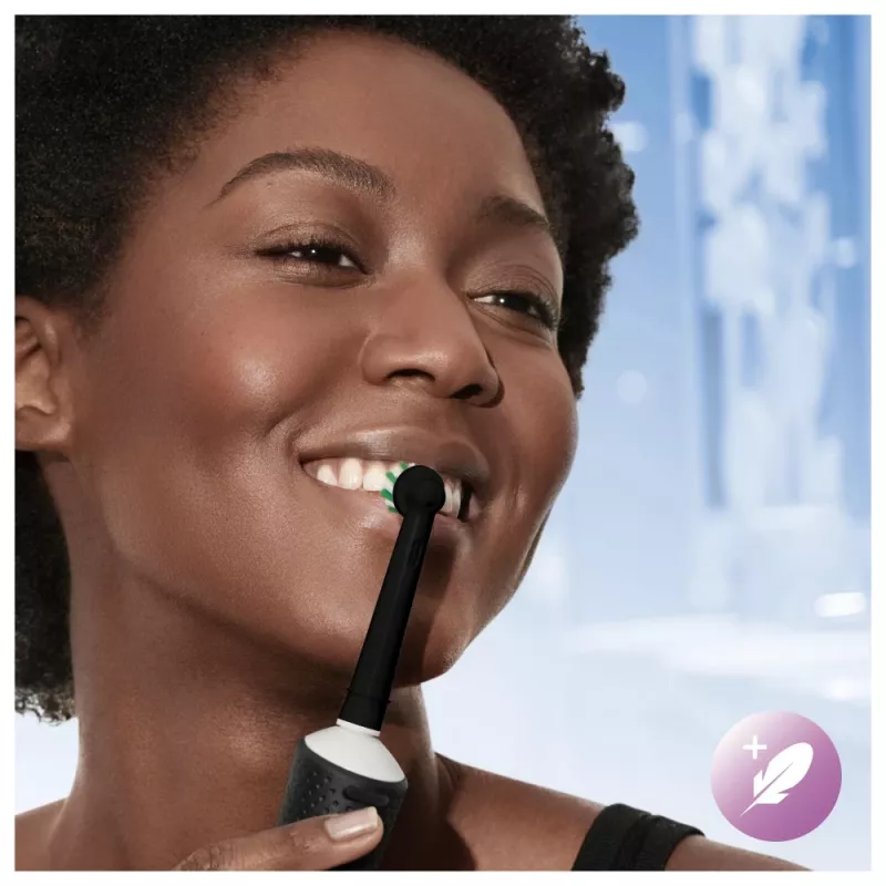 Oral-B Vitality Pro pyörivä hammasharja aikuisille musta
