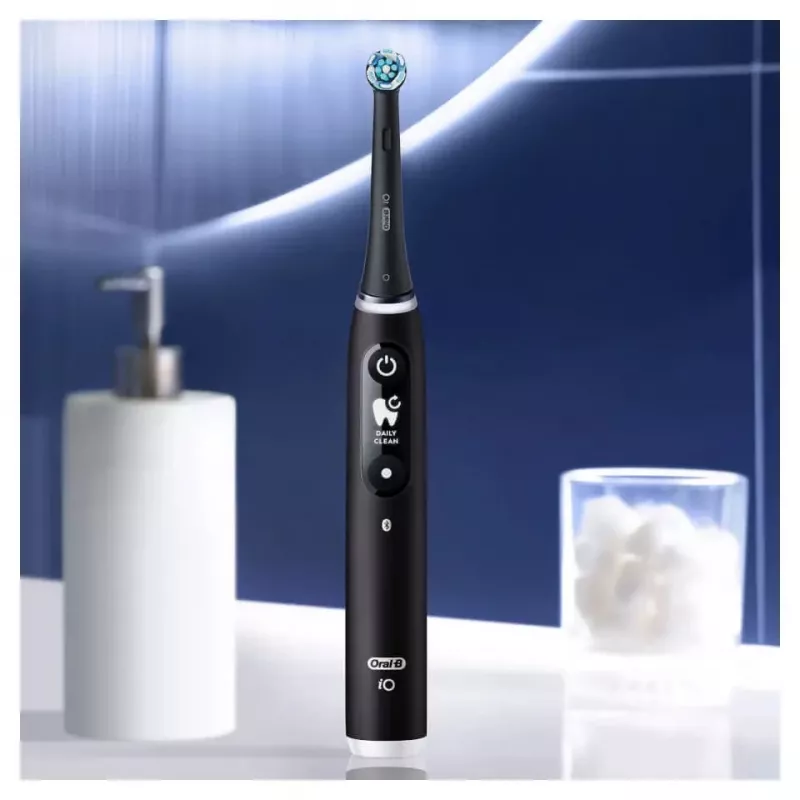 Oral-B iO Series 6 pyörivä hammasharja aikuisille musta