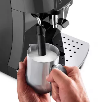 Espressokone DeLonghi Magnifica Start ECAM220.22GB — 1450W, 1,8 l vesisäiliö, integroitu mylly