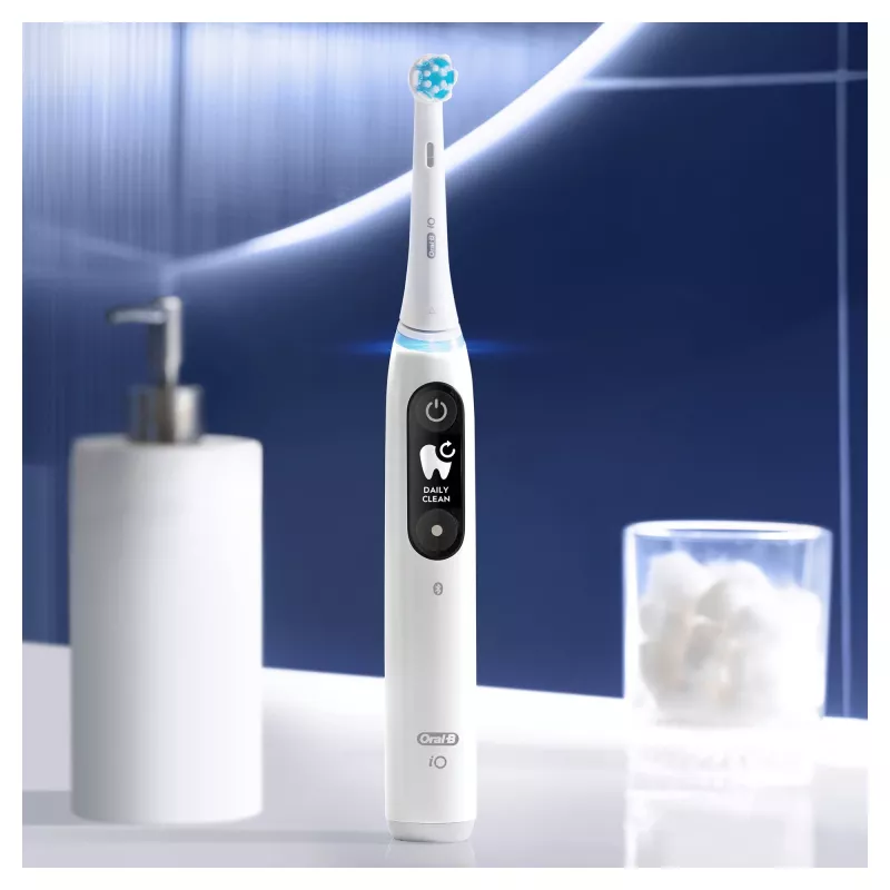 Oral-B iO 6 aikuisten värähtelevä hammasharja valkoinen