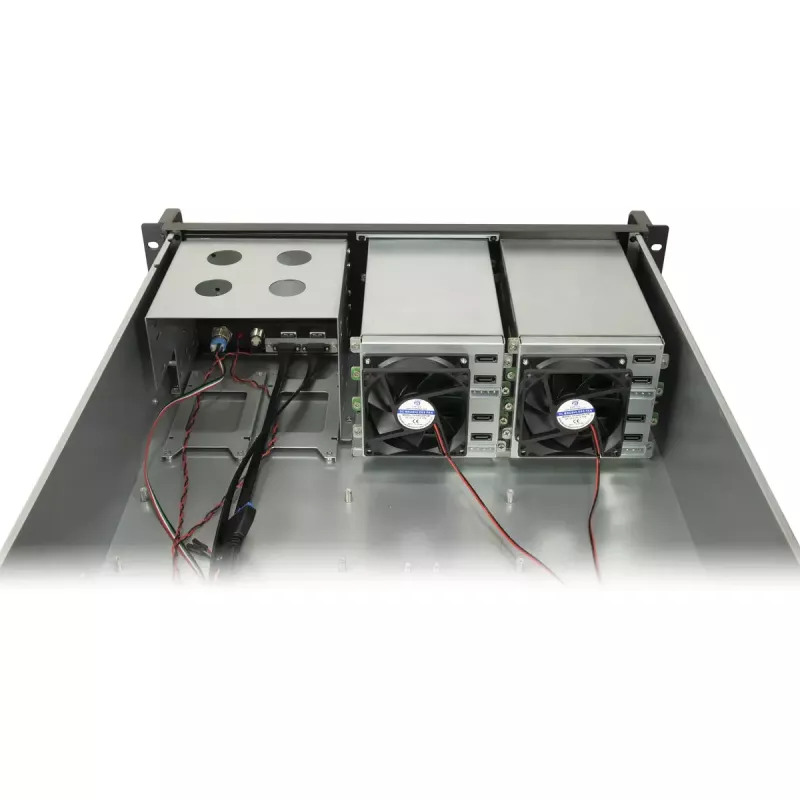 Inter-Tech IPC 3U-3508 tallennuspalvelinkotelo, 48,3 cm telineeseen 3U, ATX, SATA/SAS Hot-Swap, 2x 5,25 tuuman ulkoinen paikka, ilman virtalähdettä, musta