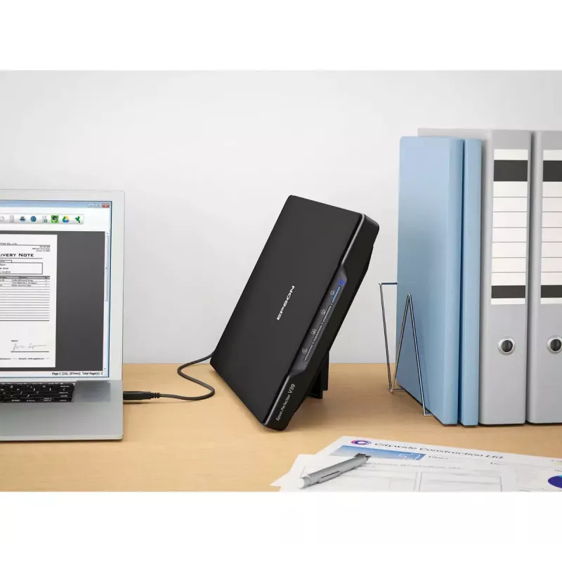 Tasoskanneri Epson Perfection V39II — A4, 4800 x 4800 DPI, CIS, USB-käyttöinen, musta