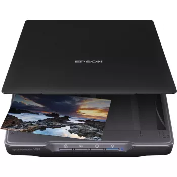 Tasoskanneri Epson Perfection V39II — A4, 4800 x 4800 DPI, CIS, USB-käyttöinen, musta