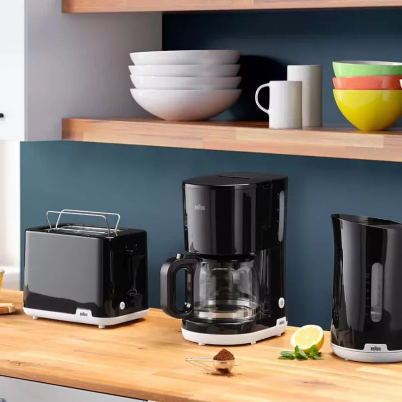 Braun WK 1100 BK vedenkeitin 1,7 L 2200 W musta
