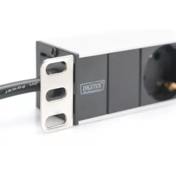 DIGITUS 1U alumiini-PDU, räkkikiinnitteinen nimellisteho: 16A, 4000W, 250VAC 50/60Hz, 8x suojapistorasiaa