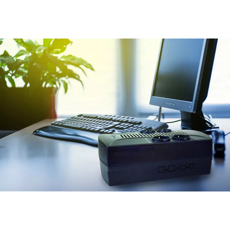 GEMBIRD UPS 850VA AVR-toiminnolla