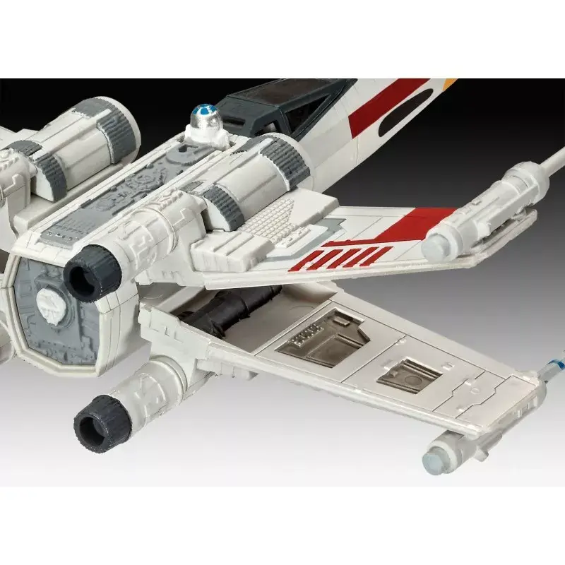 Avaruusliitäjä-malli Revell X-wing Fighter