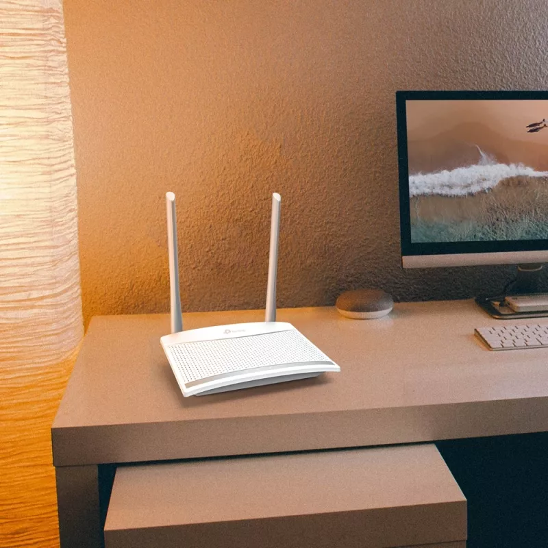TP-Link TL-WR820N WLAN-reititin Fast Ethernet yksikaista (2,4 GHz) valkoinen