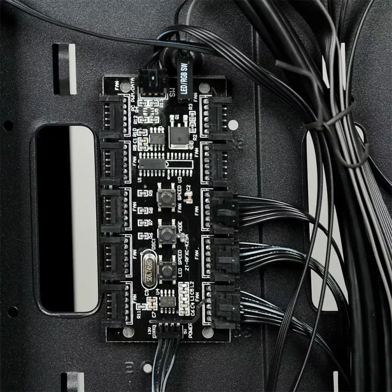 PC-kotelo IBOX Chiron ZH68 Gaming, ATX Midi-Tower, EATX-tuki, musta, sivulasiseinä, valaistus
