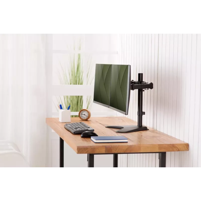 DIGITUS yleinen kaksoisnäytön teline 17–32 tuumaa 2x 8 kg (max.) musta