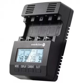 everActive NC-3000 prosessoriohjattu akkulaturi AA/AAA/C/D-akuille