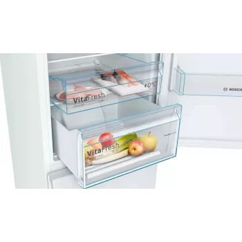 Bosch Serie 4 KGN36VWED jää-pakastinyhdistelmä vapaasti seisova 326 L valkoinen