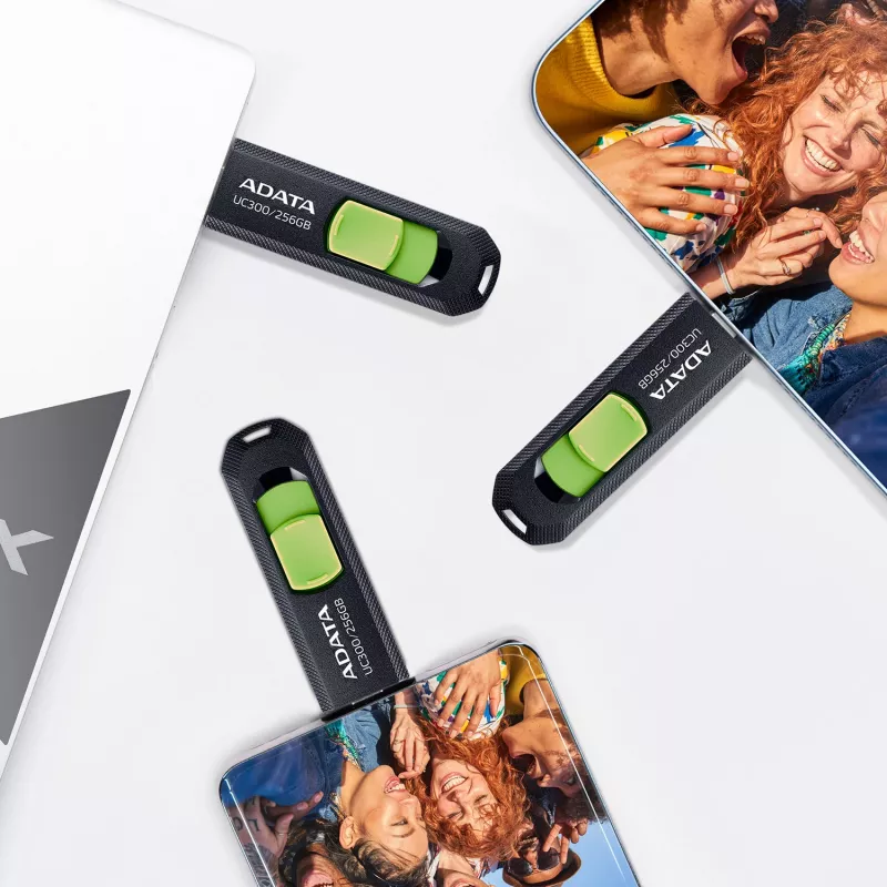 ADATA UC300 USB-muistitikku 256 GB USB Type-C 3.2 Gen 1 (3.1 Gen 1) musta, vihreä