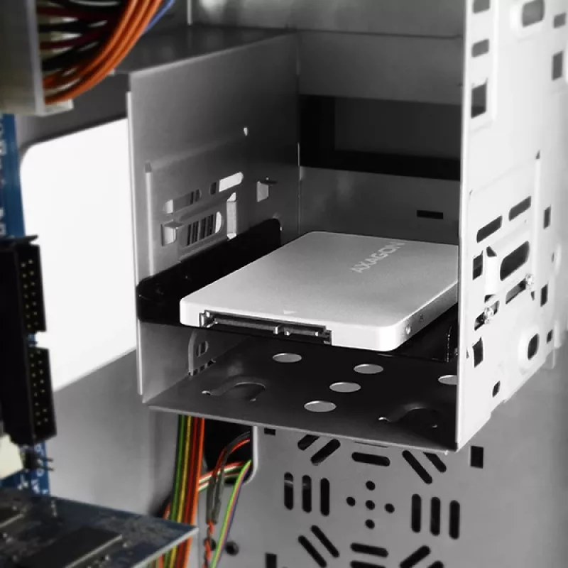 Axagon RSS-M2SD SATA - M.2 SATA SSD, sisäinen 2,5 tuuman ALU-kotelo, hopea