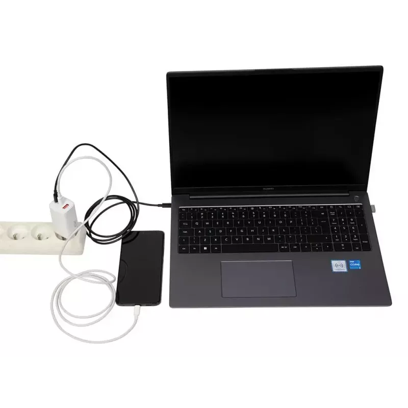 IBOX matkalaturi ILUC65W, 65W, 2x USB-C + 1x USB-A, valkoinen, 1,5 m kaapeli