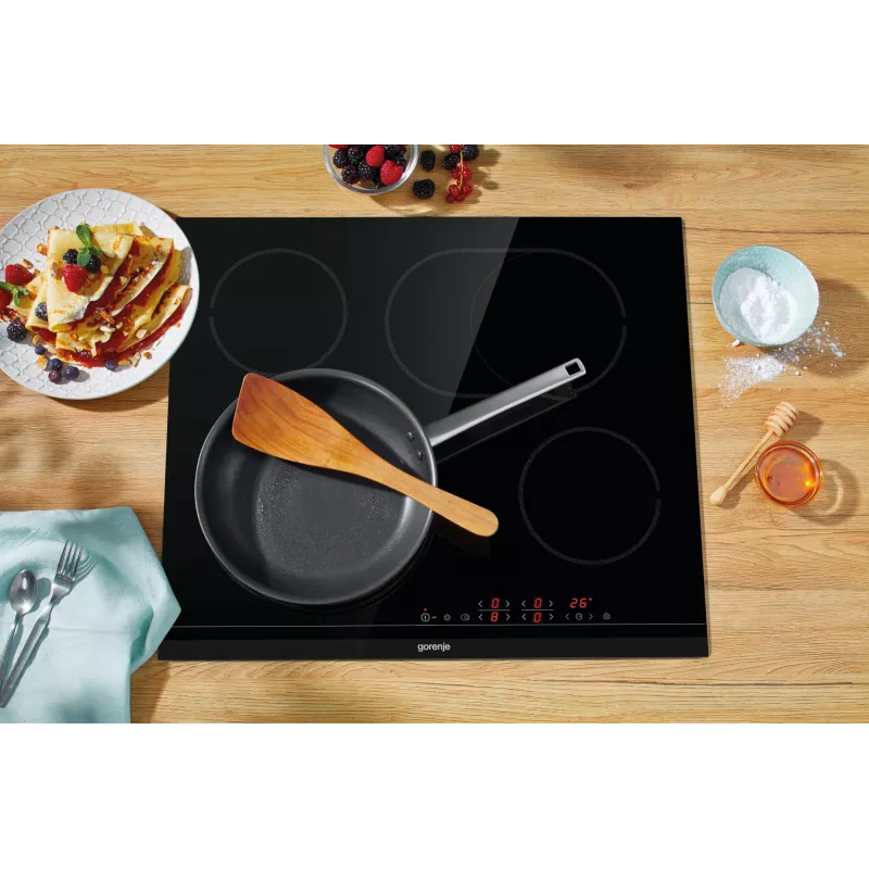 Gorenje ECT643BCSC kalusteisiin asennettava keraaminen keittotaso 4 aluetta Touch Control