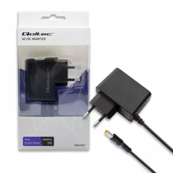Virtalähde Qoltec 51021 sisäkäyttöön musta 220–240 V 1,4 m kaapeli