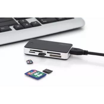 DIGITUS USB 3.0 -kortinlukija, tukee MS/SD/SDHC/MiniSD/M2/CF/MD/SDXC-kortteja, 1M USB-A-liitäntäkaapeli