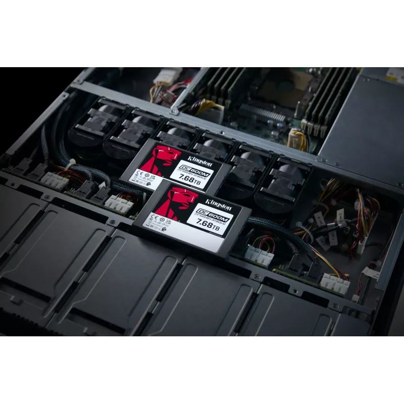 SSD-kiintolevy Kingston Technology 7680G 7,68 TB 2,5