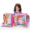 Barbie Getaway nukkekoti nuken kanssa, 4 leikkialuetta ja 11 koristevarustetta