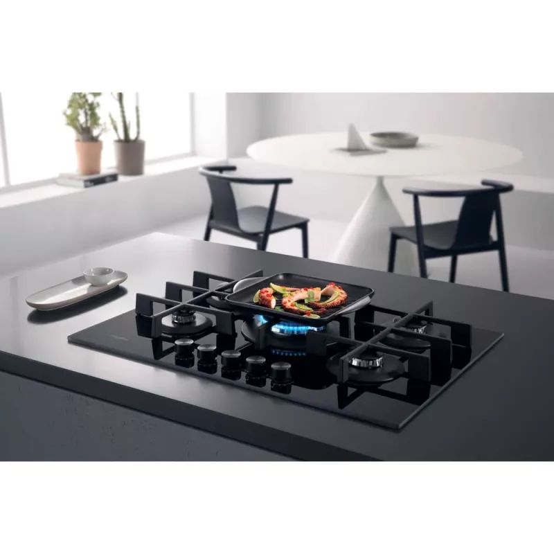 Whirlpool AKWL 728/NB musta kalusteisiin asennettava 75 cm kaasu 5 aluetta