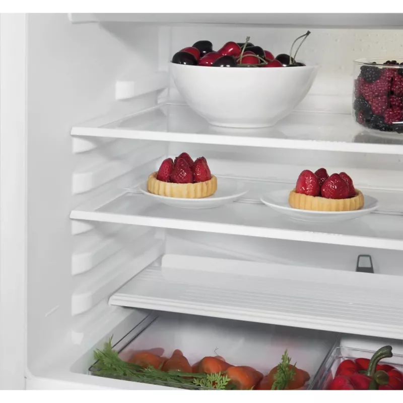 Whirlpool WBUF011 yhdistelmäjääkaappi kalusteisiin asennettava 126 L