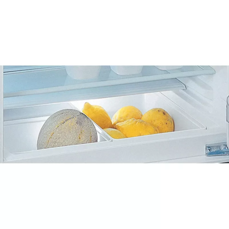 Whirlpool WBUL021 jääkaappi kalusteisiin asennettava 144 L valkoinen