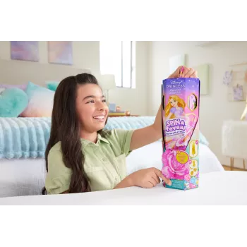 Disney Princess Spin & Reveal Rapunzel -muotinukke & asusteet, 11 yllätystä