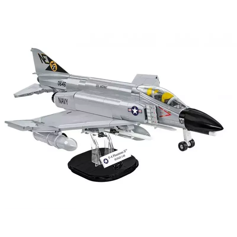 Cobi Blocks Armed Force F-4 Phantom II malli, 703-osainen rakennussarja