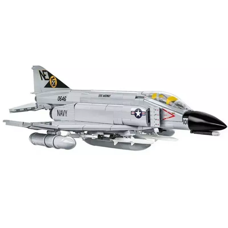 Cobi Blocks Armed Force F-4 Phantom II malli, 703-osainen rakennussarja