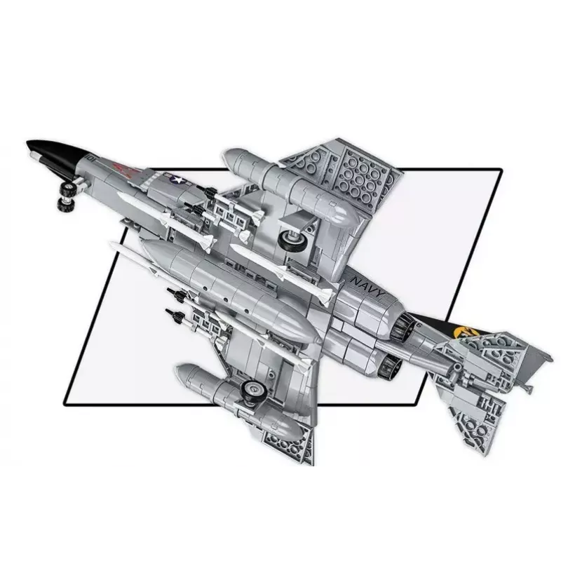Cobi Blocks Armed Force F-4 Phantom II malli, 703-osainen rakennussarja