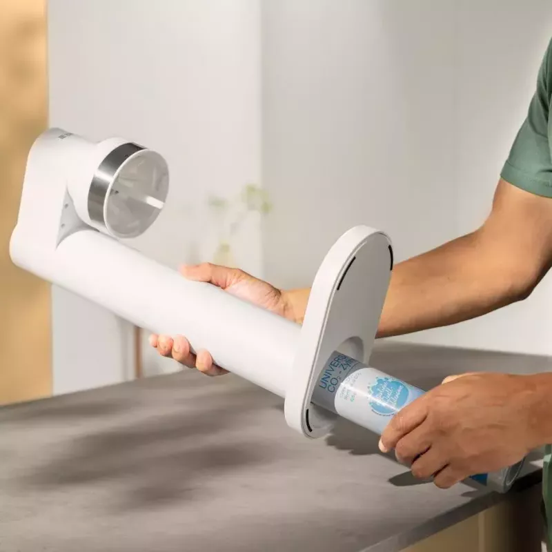Soodavesilaite BRITA Carbonator 1046730 valkoinen — kompakti pöytähiilihapotin 2 pullolla (231×126×443 mm)