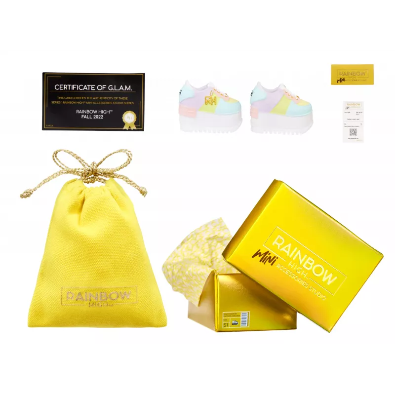 Rainbow High Accessories Studio Series 1, S valikoima PDQ-näytössä nukenkenkiä