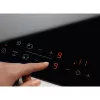 Electrolux Serie 500 EIT60433CT musta kalusteisiin asennettava 60 cm induktioliesi 4 vyöhykettä