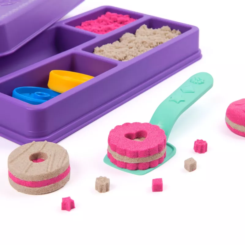 Spin Master Kinetic Sand -keksilaatikko, leikkihiekka